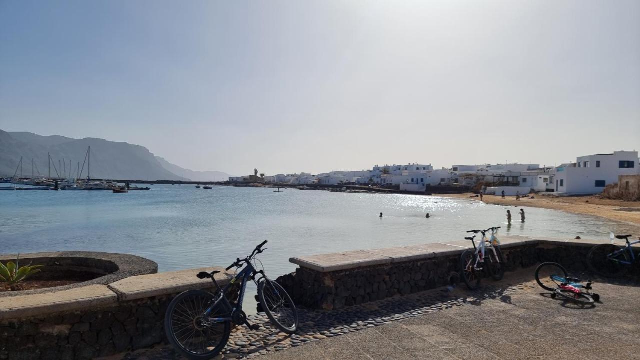 Suite Marrakech Beach, La Graciosa. Caleta de Sebo Εξωτερικό φωτογραφία