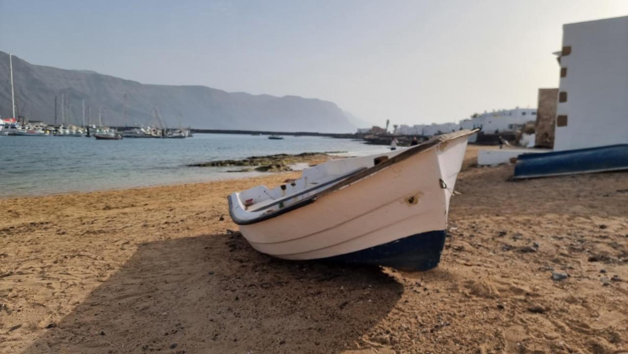 Suite Marrakech Beach, La Graciosa. Caleta de Sebo Εξωτερικό φωτογραφία